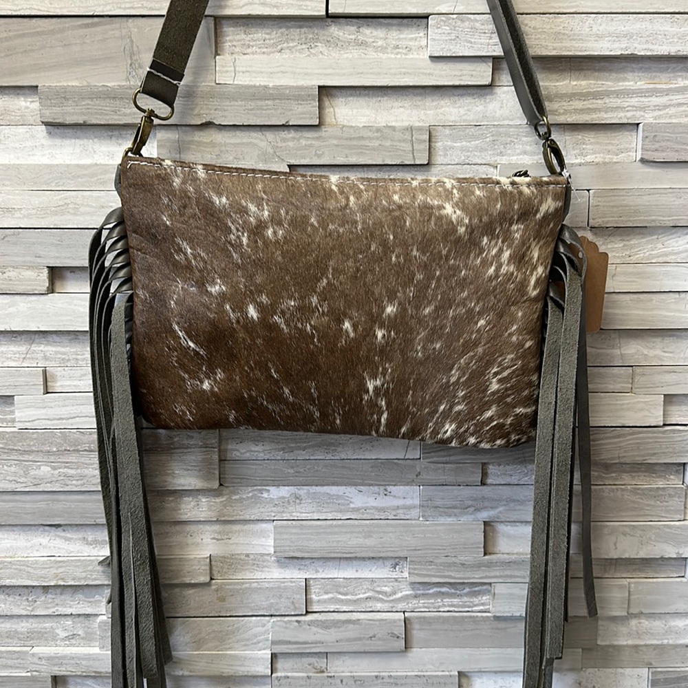 Super Cute Cowhide & leather crossbody handbag!